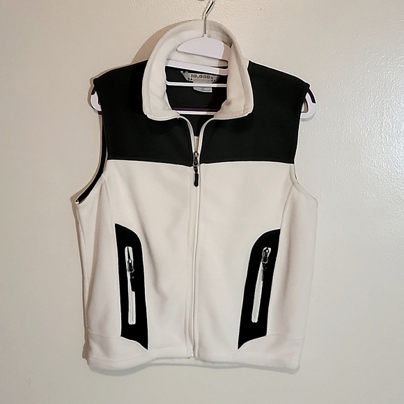 10,000 ft Above Sea Level Fleece Vest S Color block bone white and gray. - Picture 1 of 10